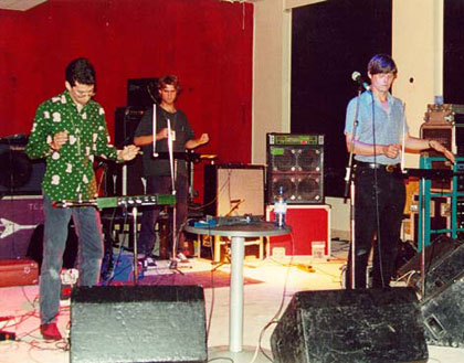 Jon B., Jon H. and Kris at Terrastock UK - 8/28/99